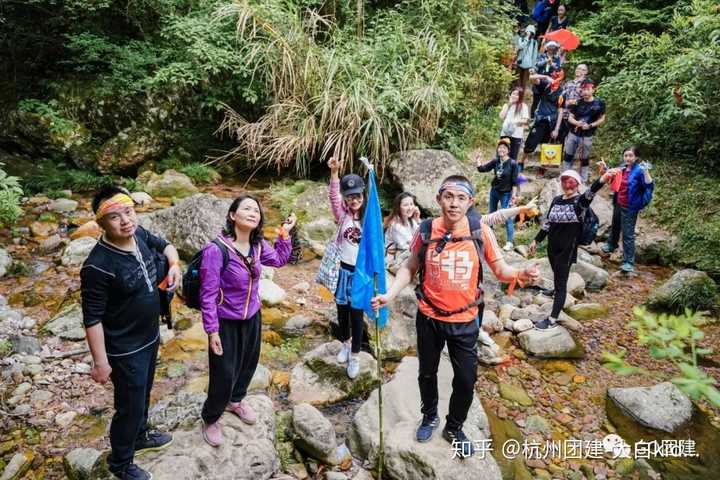 一群中年女性公司团建去泰国旅游_泰国旅游团_泰国为何要推出女性主题旅游月