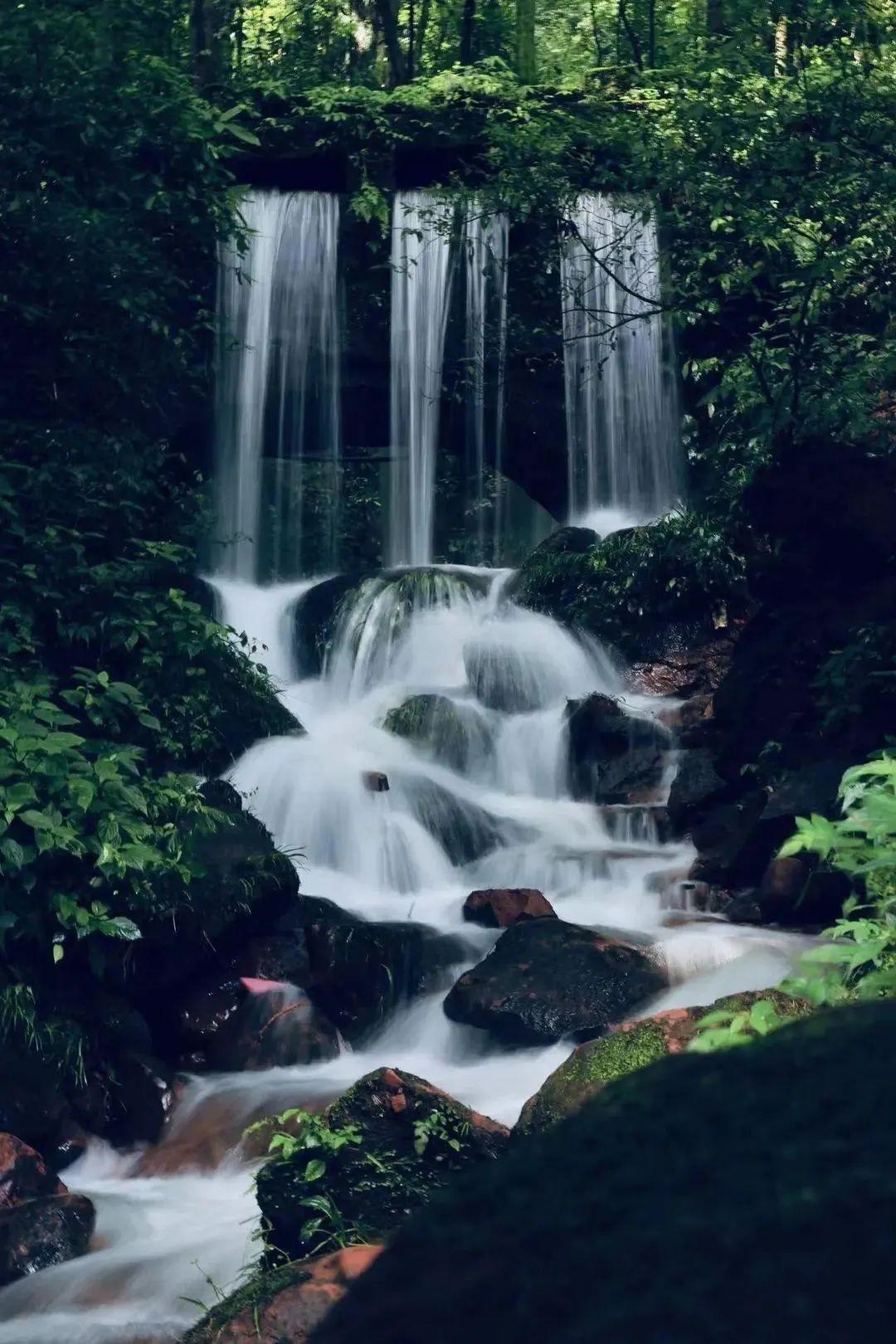 旅游有名的山_旅游有山的地方_有山有水旅游景点