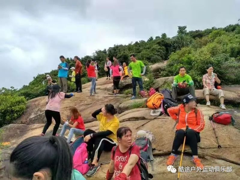 沙滩旅游装备儿童_沙滩游玩装备_儿童沙滩必备物品清单