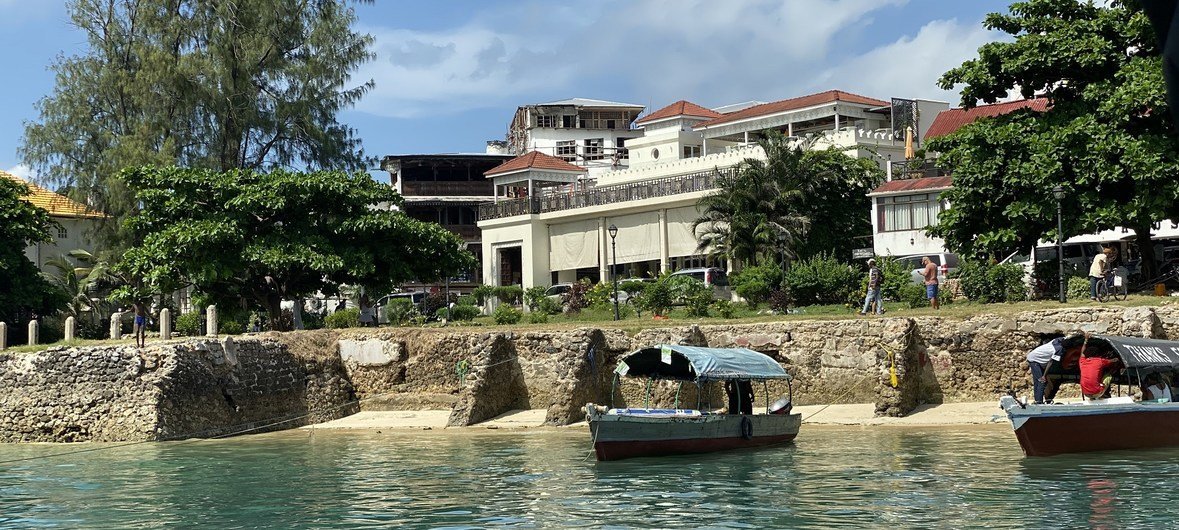 桑给巴尔石头镇的旅游业已经停滞不前。