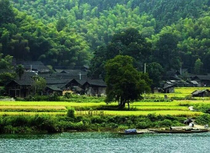 湘西旅游特色小镇_湘西小镇茶峒_湘西最美小镇