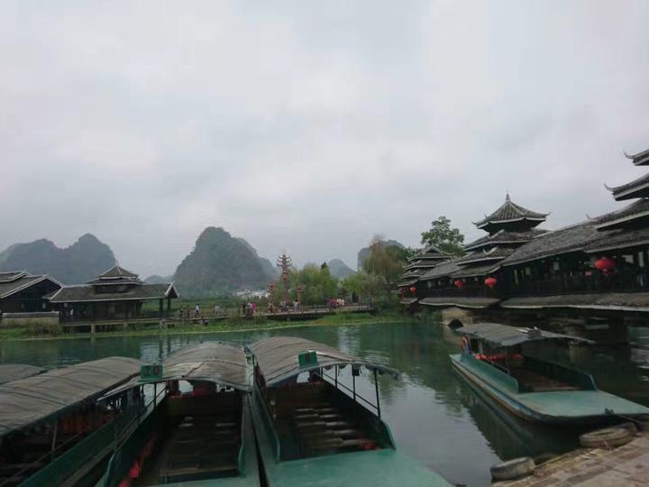 旅行团玉器店老板套路_旅游团玉石骗局_旅游团玉石套路