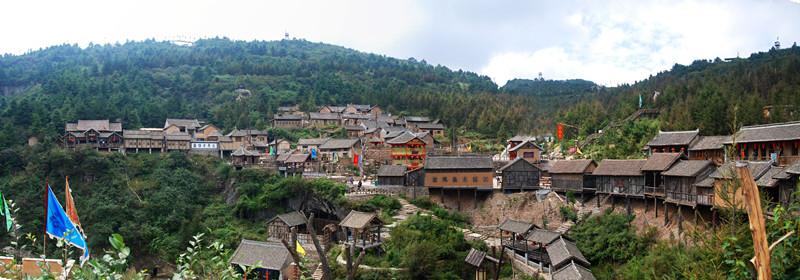 栾川秋季旅游_栾川旅游季节_栾川旅游攻略一日游