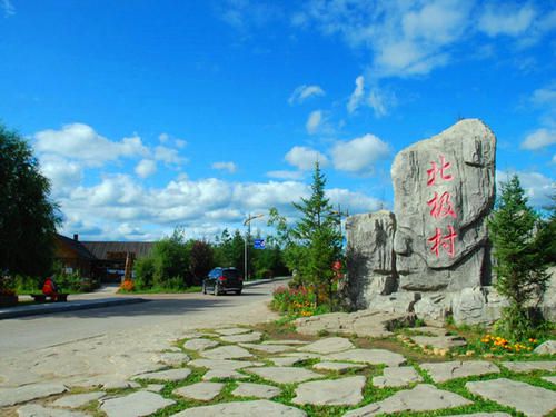 情侣夏天旅游圣地名字_情侣夏天旅游胜地_夏天适合情侣旅游的国内景点