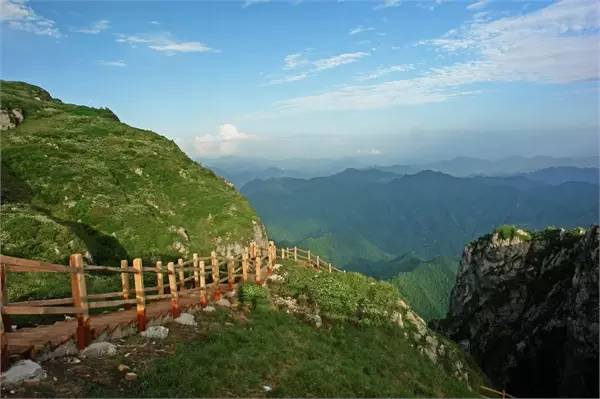 好玩景点秦岭旅游推荐_秦岭哪里好玩旅游景点_秦岭旅游推荐