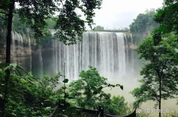 重庆 旅游 季节_重庆旅游季节_重庆最佳旅游季