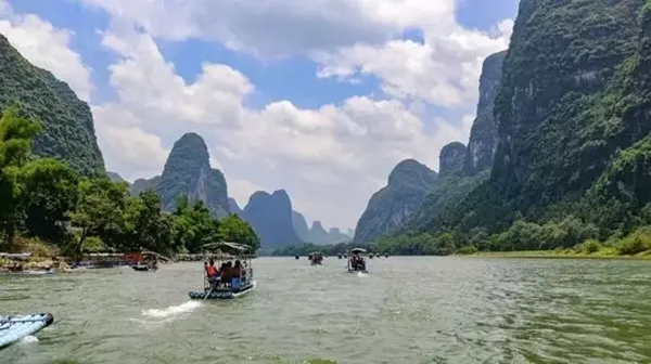 个人去桂林旅游怎么办_桂林自由行方便吗_桂林一个人可以去哪里旅游