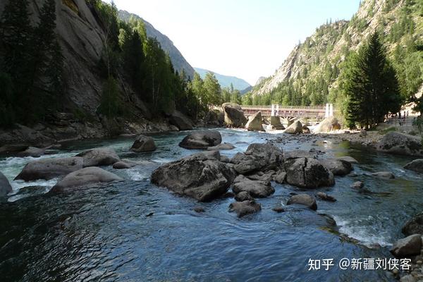 沙漠草原旅游攻略_沙漠旅游景点_草原沙漠旅游线路