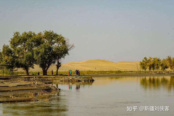 沙漠旅游景点_草原沙漠旅游线路_沙漠草原旅游攻略