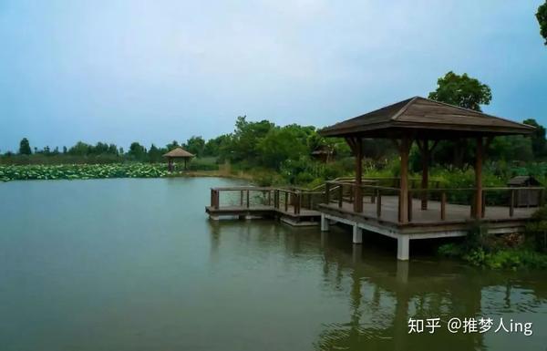 哪的旅游景点好_旅游景点比较_旅游好的景点