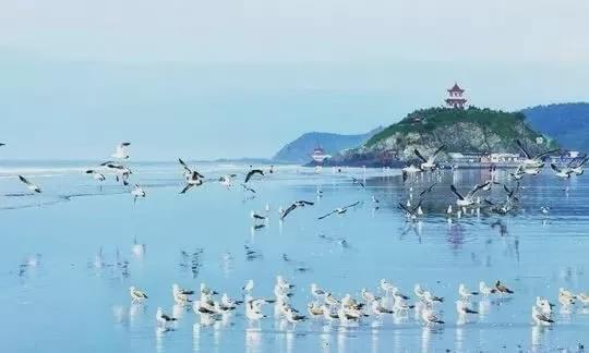 绿岛什么季节旅游最好_季节旅游绿岛好玩的地方_季节旅游绿岛好玩吗