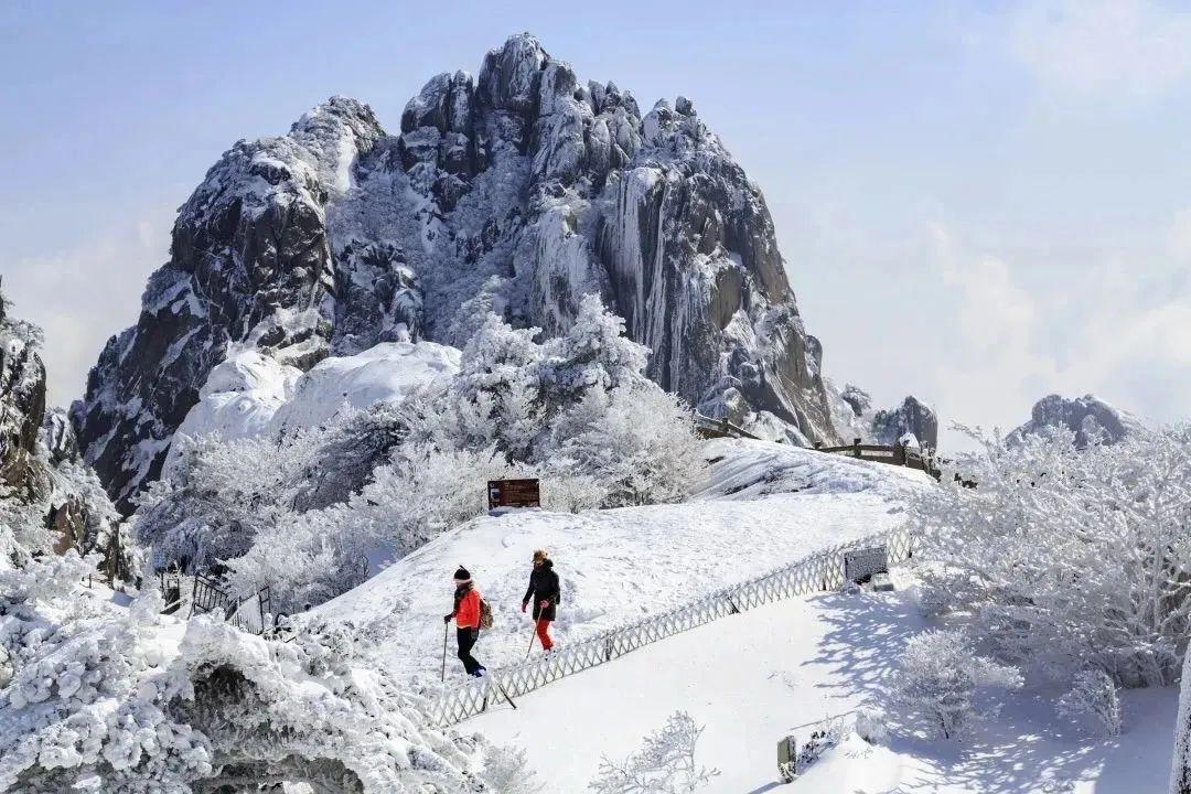 冬季黄山旅游着装_黄山市冬季旅游景点_冬季黄山旅游装备