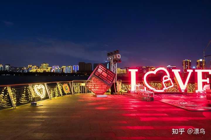 情侣夏天旅游的句子_情侣夏天旅游去哪比较好_夏天旅游 情侣