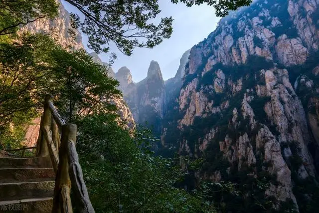 秋天景点推荐_秋天的旅游景点_秋天景点旅游景点大全