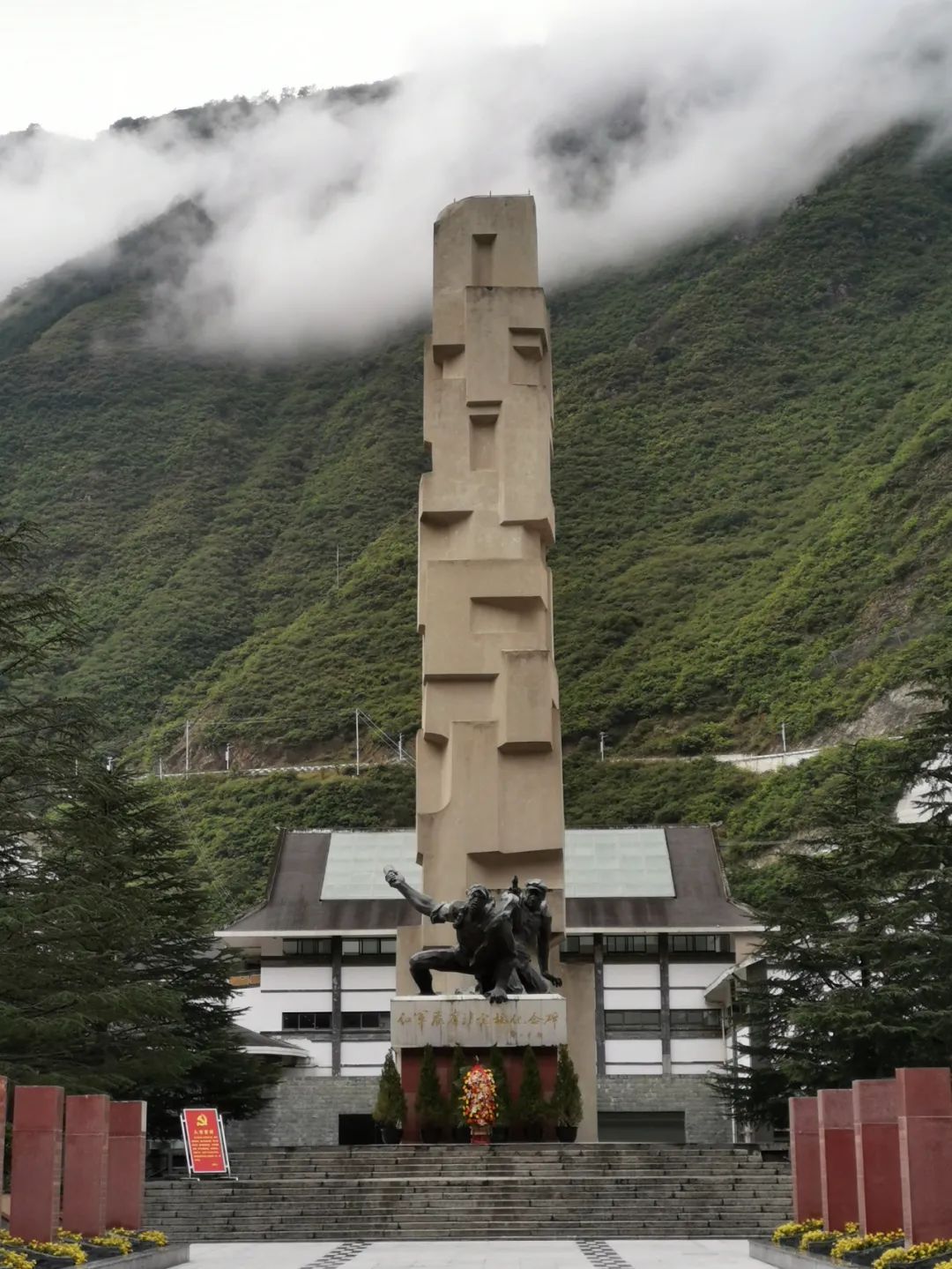 泸定特色旅游村_泸定县特色_泸定的旅游特色文化