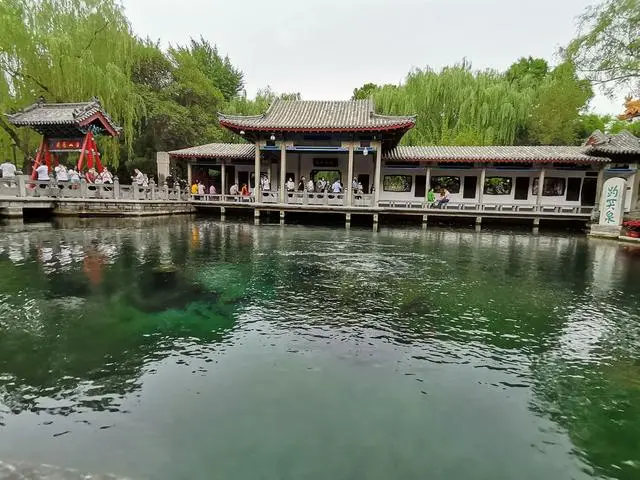 全球旅游景点排行榜_全球旅游景点排名100_全球十大旅游景点