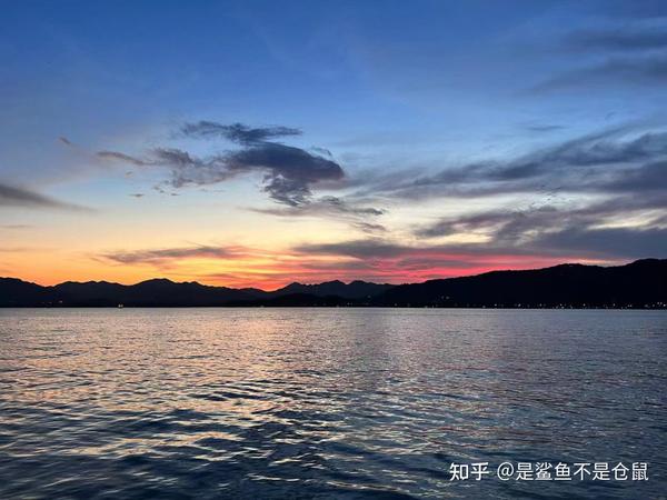 杭州自己游玩攻略_一个人旅游杭州怎么玩_旅游杭州