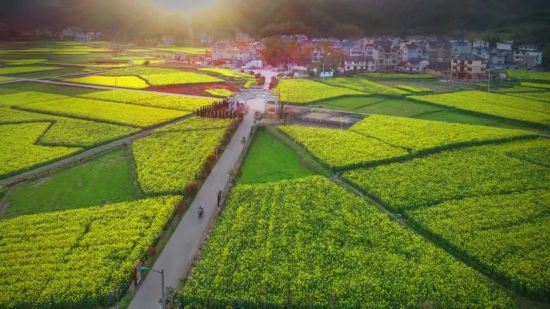 白马村旅游景点有哪些_白马风景区_白马特色旅游村