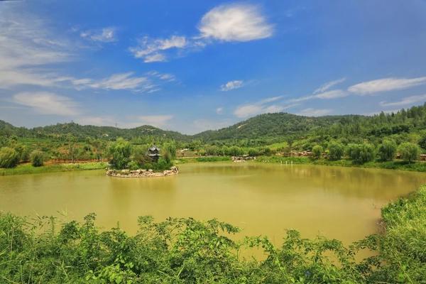 北京旅游攻略自助游线路_不惑居旅游线路_武汉到湖北当阳旅游自驾线路