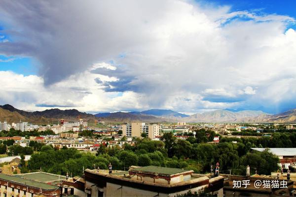 这个季节太适合去旅游_季节旅游适合去哪里玩_各个季节适合旅游的城市