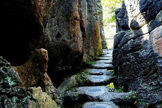 贵州遵义攻略旅游自由行路线_贵州遵义的旅游景点大全_贵州遵义攻略旅游自由行