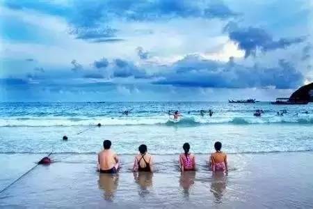 情侣到处旅游_情侣旅游十大圣地_情侣旅游文案短句干净