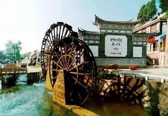 情侣旅游文案短句干净_情侣旅游十大圣地_情侣到处旅游