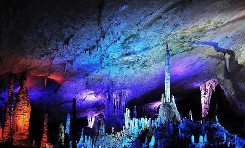 武陵源景区特色_武陵源旅游资源_武陵源旅游特色