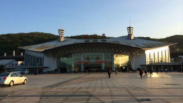 武陵源景区特色_武陵源旅游特色_武陵源著名景点