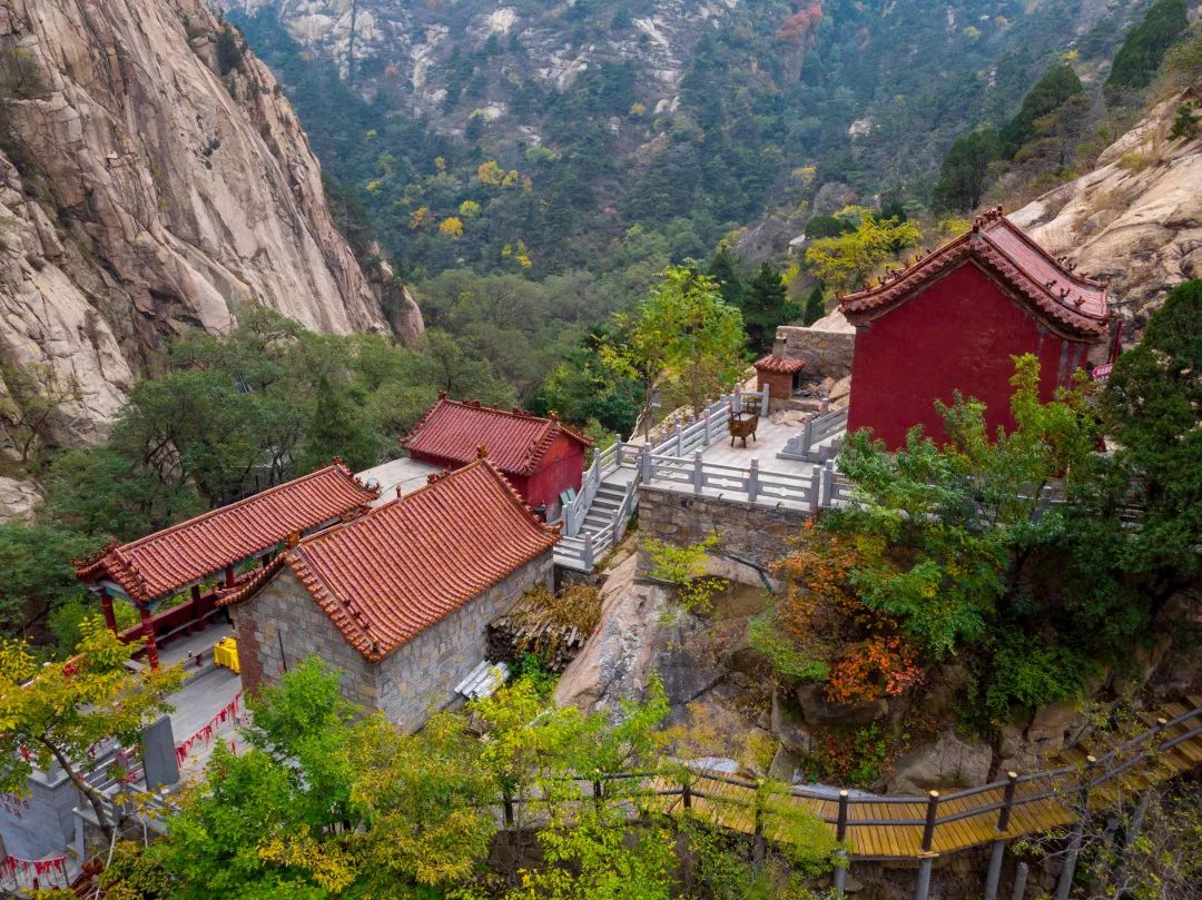 济南适合哪个季节去旅游_济南季节旅游适合去哪里玩_济南季节旅游适合去的地方