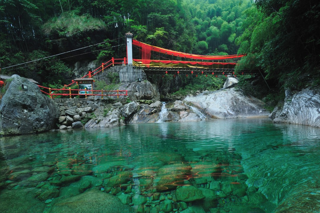 情侣旅游适合几天_情侣旅游适合天堂的句子_适合情侣去的旅游胜地一天
