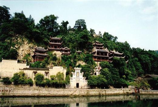 自驾线路旅游的好处_自驾游线路_自驾旅游线路
