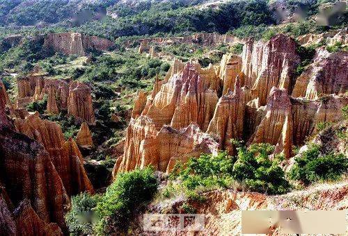 楚雄旅游推荐_旅游楚雄推荐的景点_楚雄旅游景点