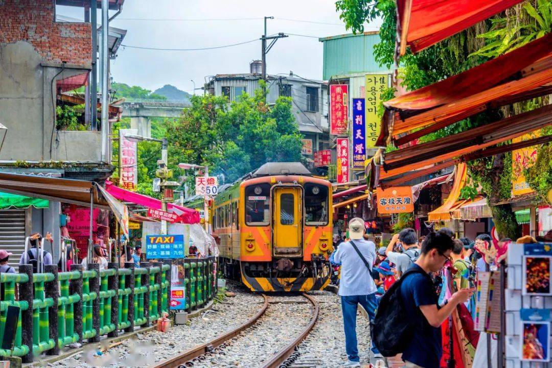 台湾自由行旅游攻略_台湾旅游线路推荐_台湾旅游自由游路线