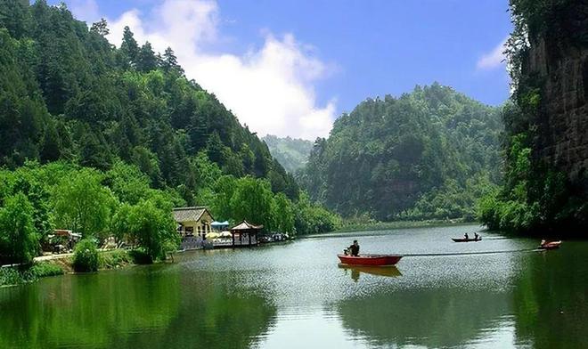 景区针对老年人的旅游指引_老年人去旅游景点推荐词_老年旅游地点