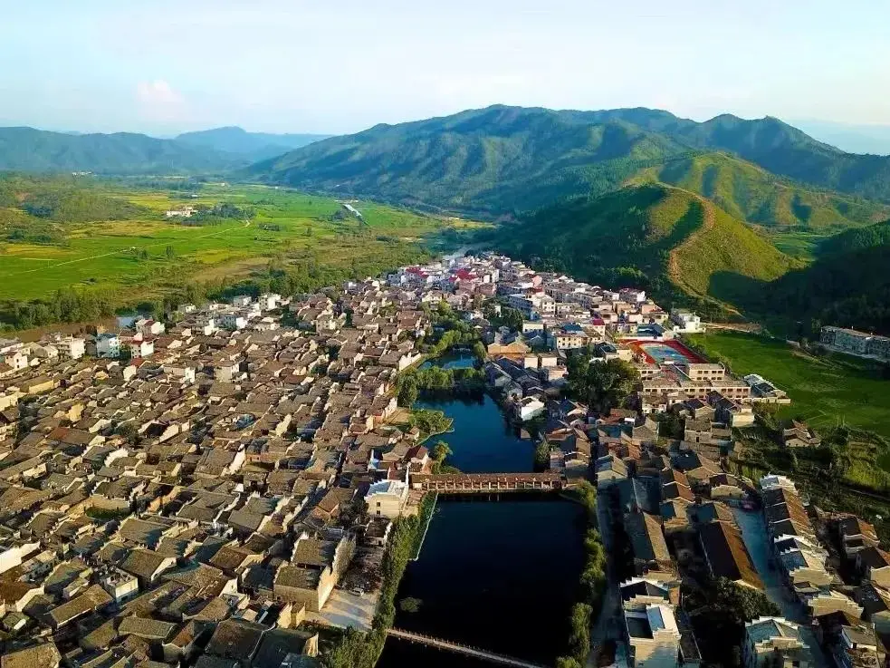 德保旅游线路_德保旅游景区_德保旅游区