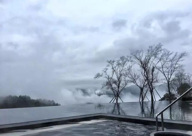 下雪旅游的地方_景点下雪旅游图片_下雪的旅游景点