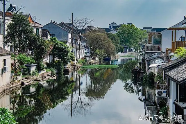 去苏杭旅游最佳季节_苏杭旅游哪个季节合适_苏杭适合什么时候去