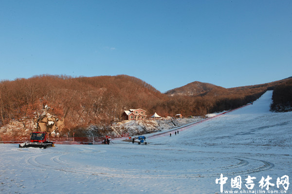 吉林冰雪旅游产品_吉林冰雪旅游推荐_吉林省冰雪旅游景点