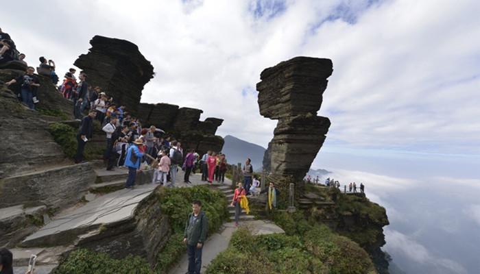 贵州梵净山旅游线路有哪些_贵州自驾6日游梵净山_贵州旅游梵净山景点图片