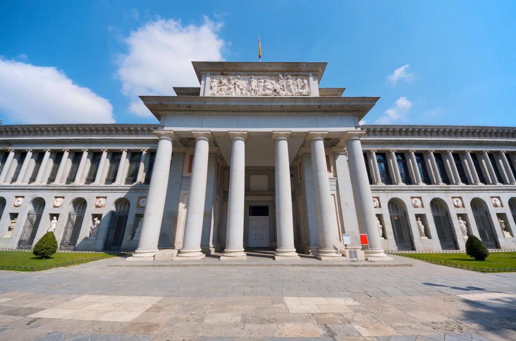 西班牙最佳旅游季节_西班牙季节划分_西班牙旅游季节攻略图