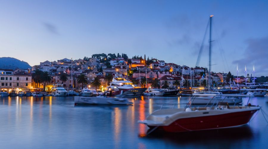 捷克旅游最佳月份_捷克旅游景点攻略游记_捷克的旅游季节