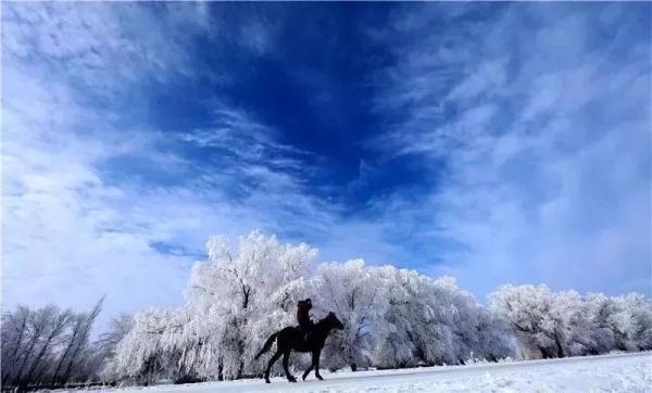 新疆冰雪旅游资源有哪些_大美新疆冰雪旅游_新疆冰雪旅游的好时节有哪些