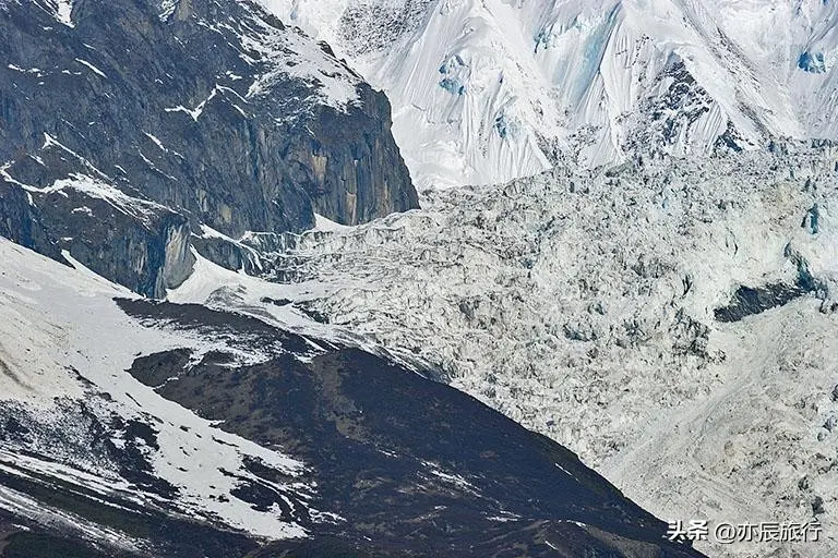 阿坝州什么季节去好玩_四川阿坝州适合旅游的月份_阿坝州最佳旅游季节