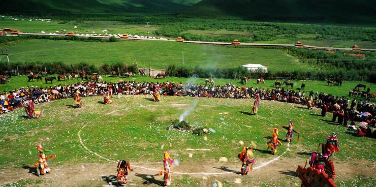 阿坝州最佳旅游季节_阿坝州适合什么季节去_阿坝藏族羌族自治州适合几月去