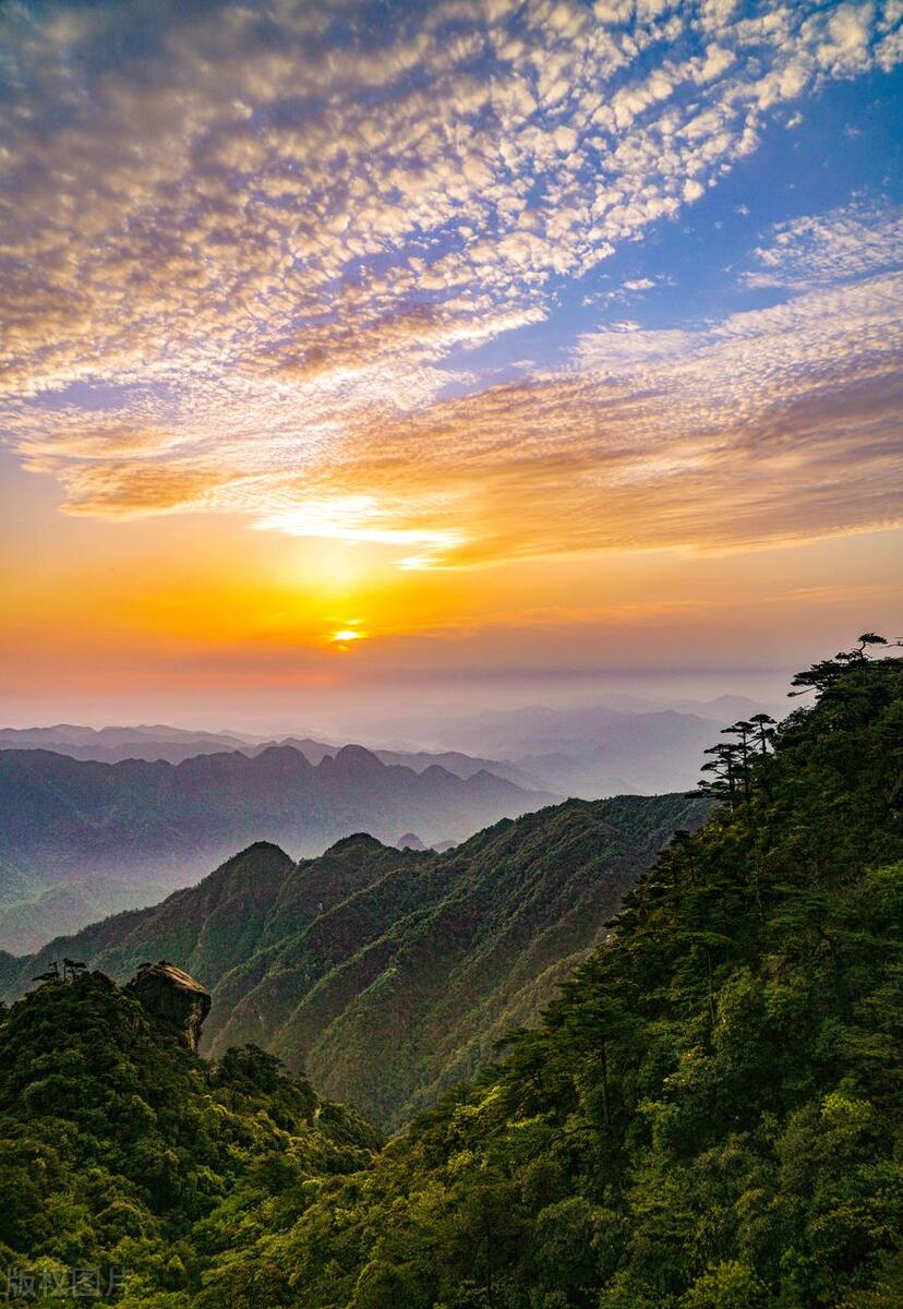 江西旅游自由行景点推荐_江西旅游必去十大景点自驾游_江西旅游攻略自由行路线推荐