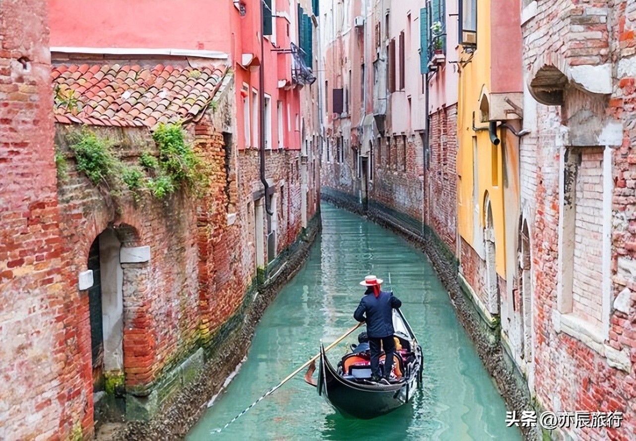 情侣旅游浪漫事情_情侣旅游浪漫的事_情侣浪漫旅游事情怎么说