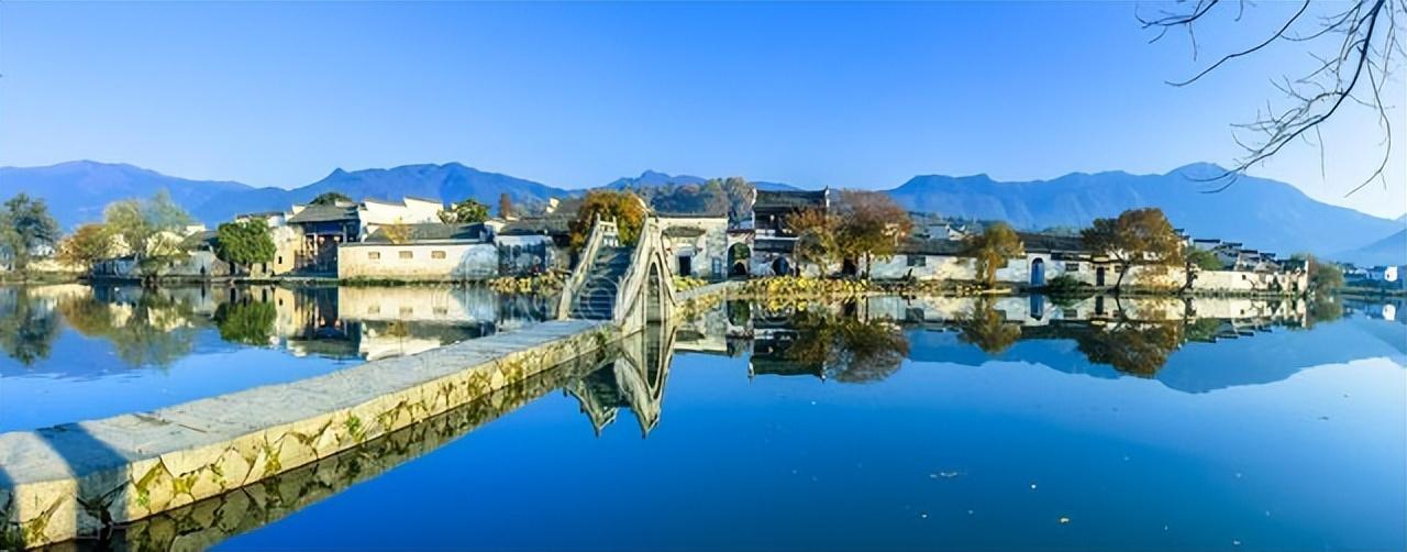 秋天季节旅游适合去哪里玩_秋天季节旅游适合去哪里_秋天季节适合去哪里旅游