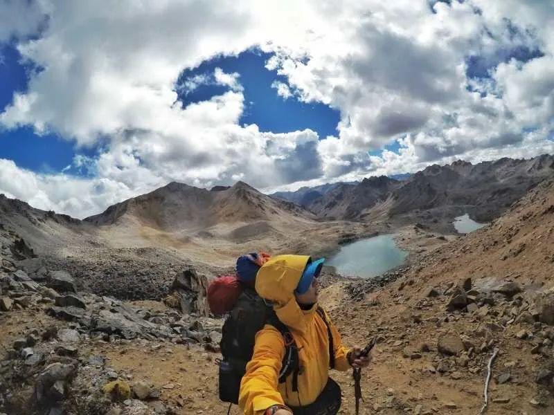 贡嘎雪山登山费用_贡嘎雪山玩几天_个人旅游怎么去贡嘎雪山