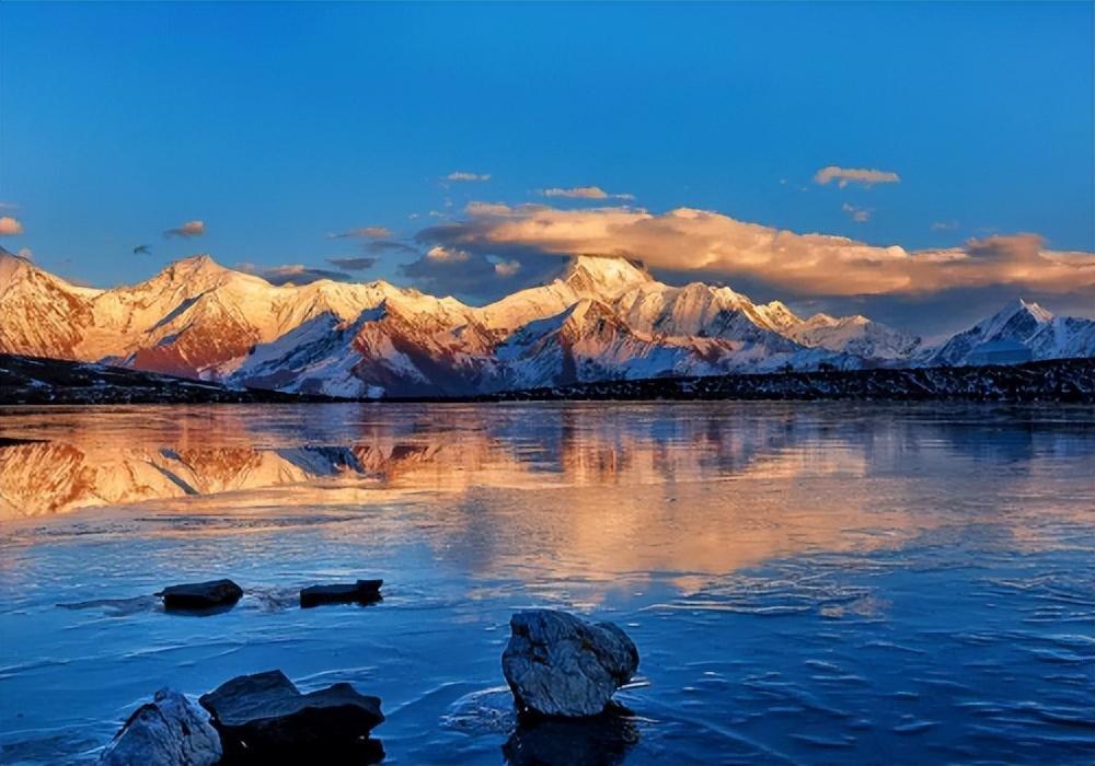 贡嘎雪山登山费用_个人旅游怎么去贡嘎雪山_贡嘎雪山玩几天